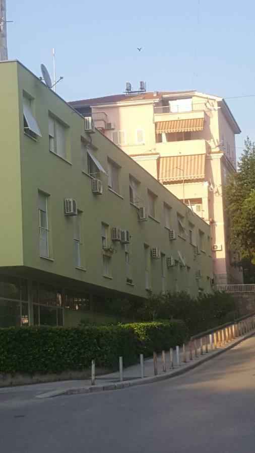 Apartamento In Centre For 6 Split